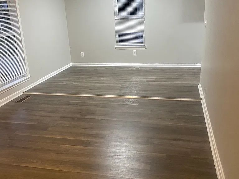 208 Evergreen St — Photo 8