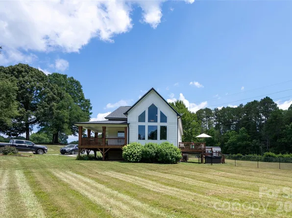 2399 Blackburn Bridge Rd, Maiden, NC 28650