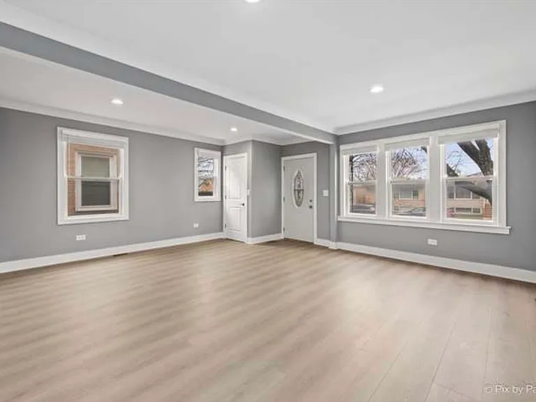 5252 N Mulligan Ave — Photo 21