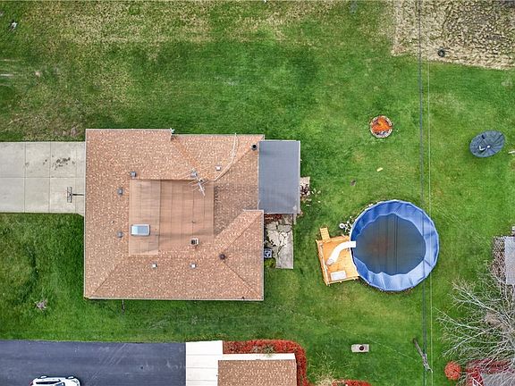 4th image of 6151 N Whitham Dr