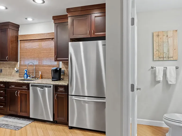 31B 6th St #31B — Photo 8