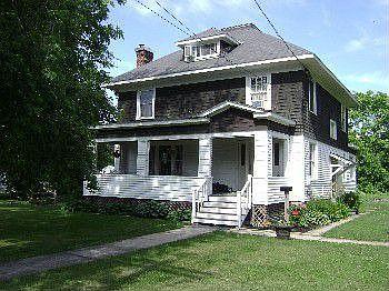 1st image of 122 The Portage