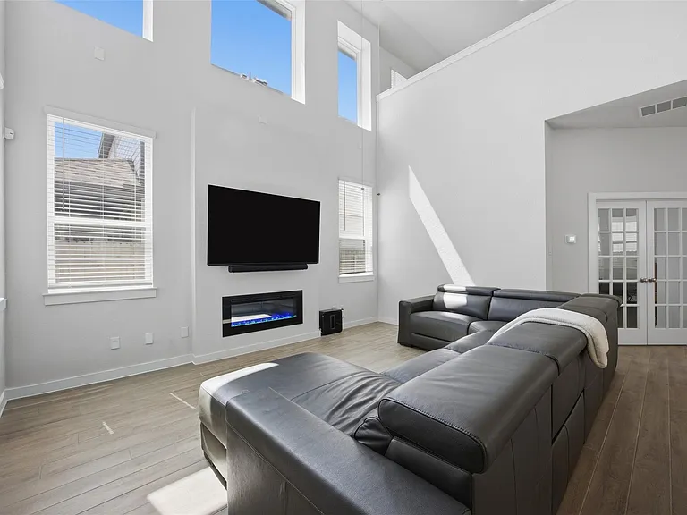 12420 Sea Gull Way — Photo 3