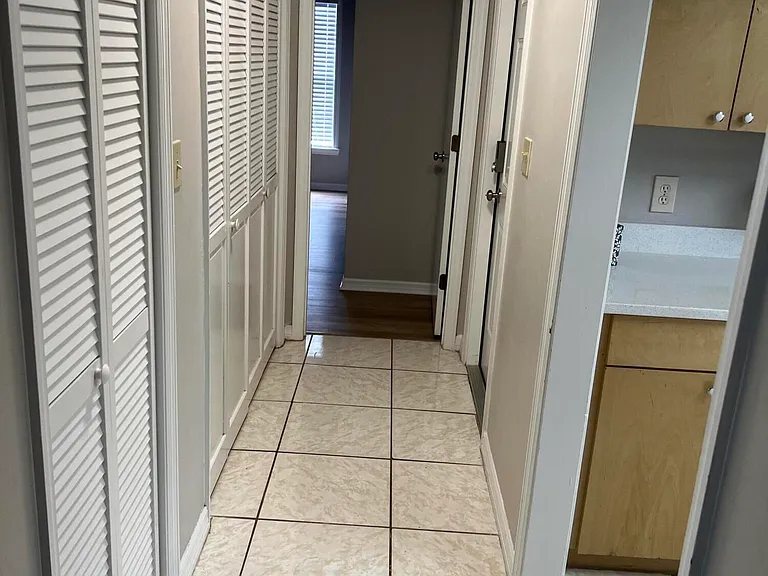 2157 Clover St NE — Photo 13