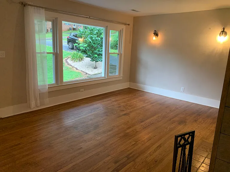 1515 Cherry Ave — Photo 53