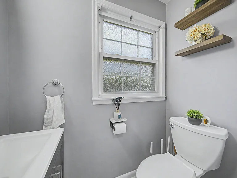 5 Forest Dr — Photo 7