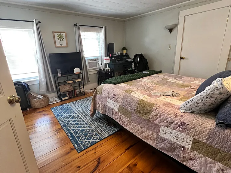 235 Union St #1 — Photo 14