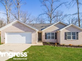 640 Big Hurricane Dr, La Vergne, TN 37086