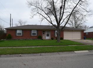 7631 Stonecrest Dr, Dayton, OH 45424