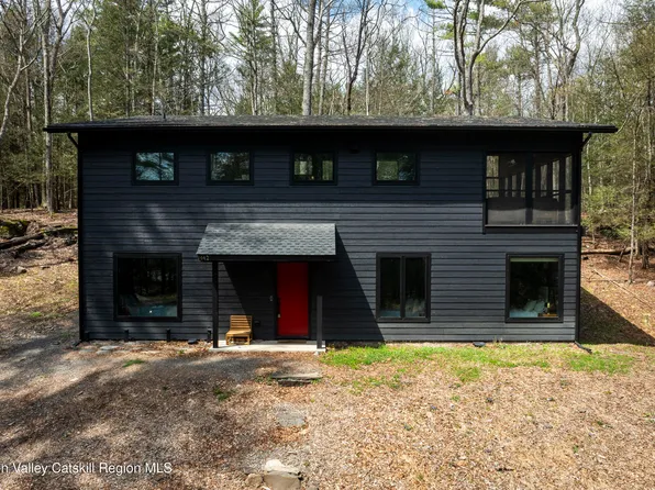1442 Glasco Turnpike, Saugerties, NY 12477