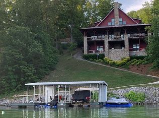 965 Cove Point Rd, La Follette, TN 37766