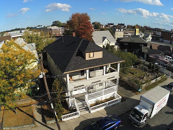 2nd image of 23 Kirtland St