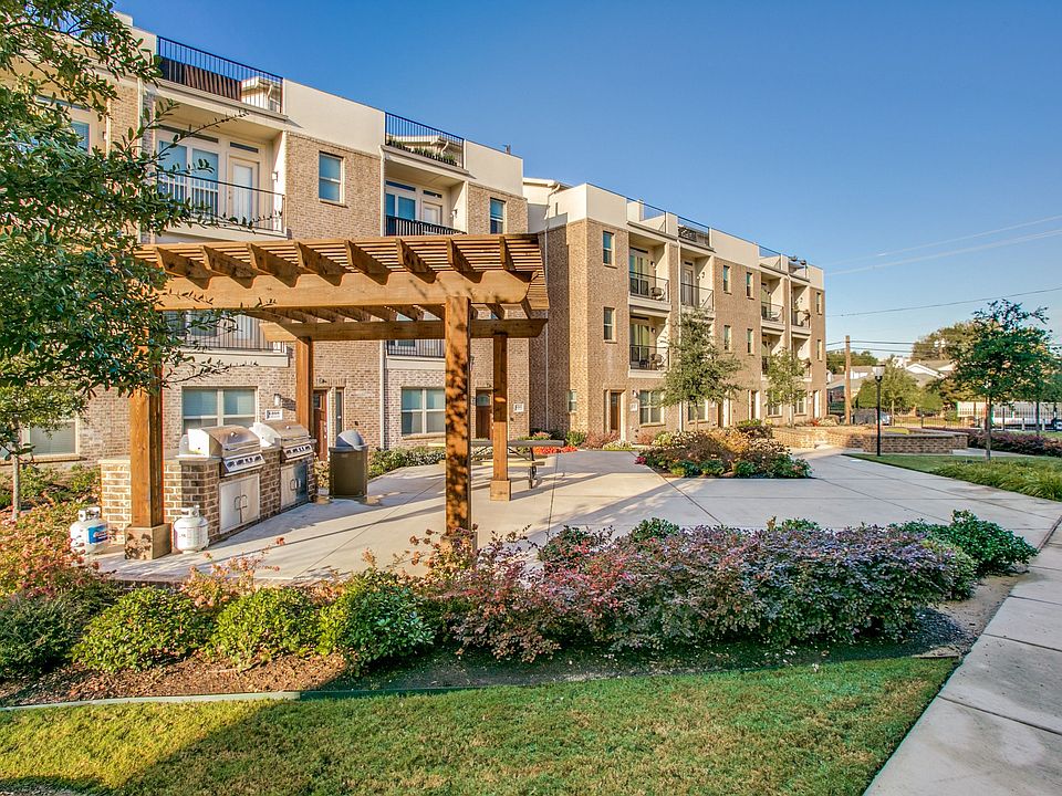 1318-palm-canyon-dr-dallas-tx-High-Res-1.jpg