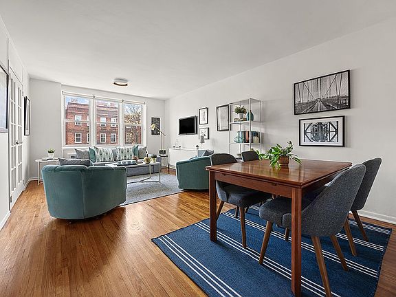 3rd image of 400 E 17th St APT 604