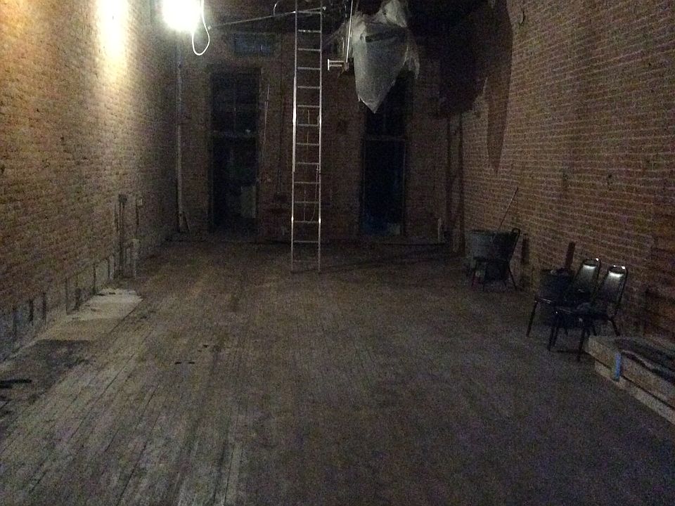 2nd image of 108 N Michigan St