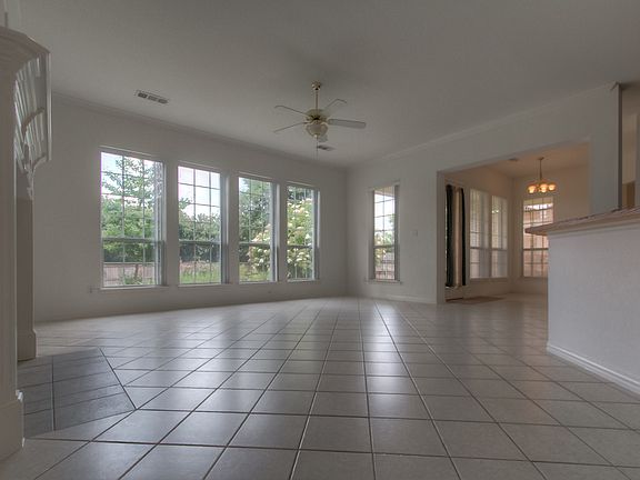 5th image of 7912 Wister Dr