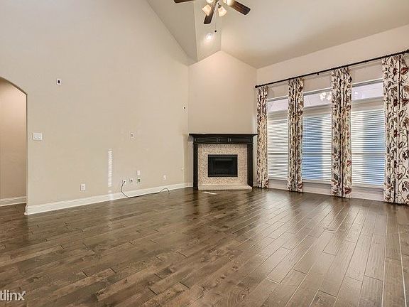 4th image of 12716 Forest Glen Ln