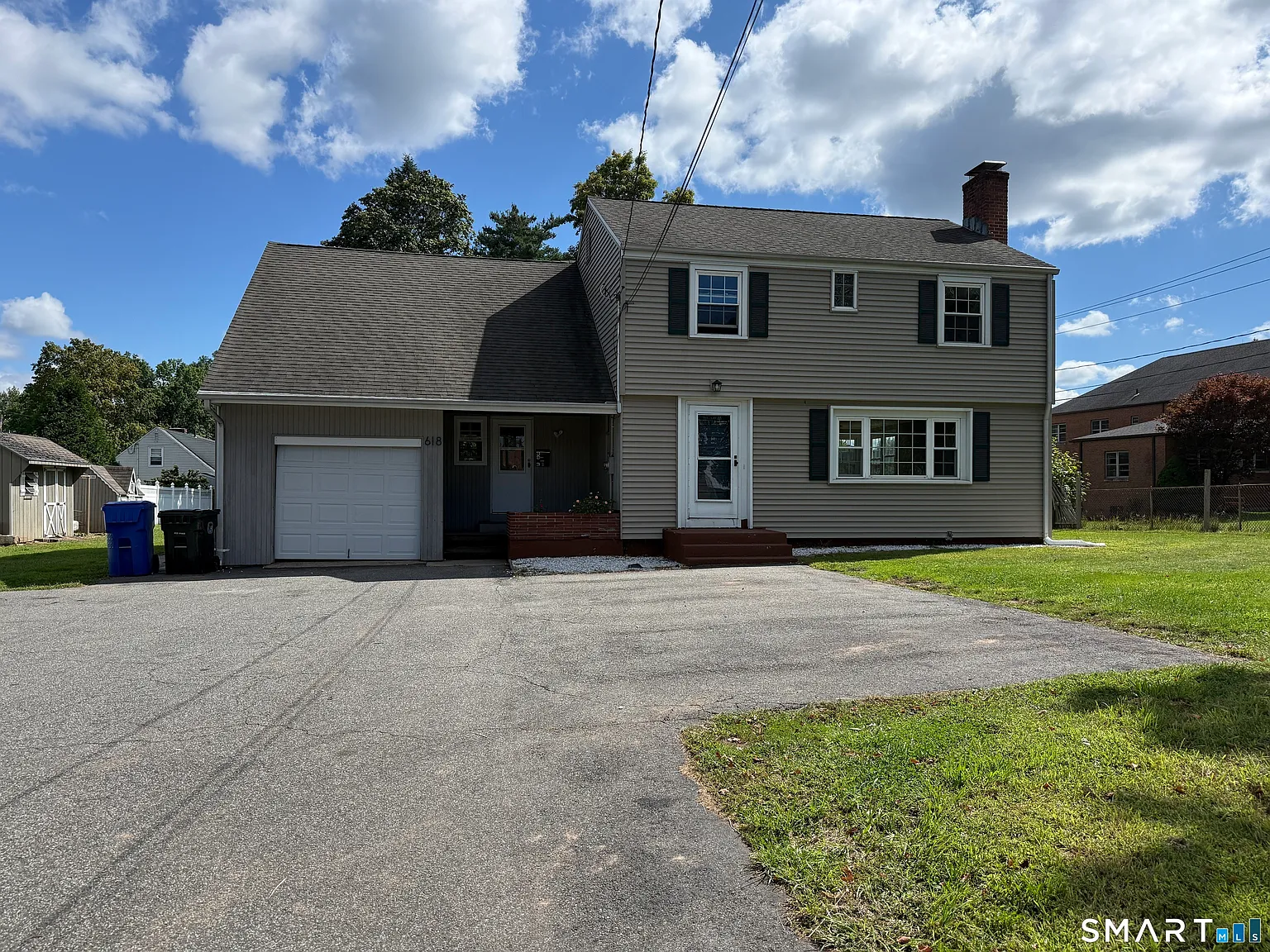 4 bed, 2.5 bath, 1628 sqft, $3,000 — Photo 1