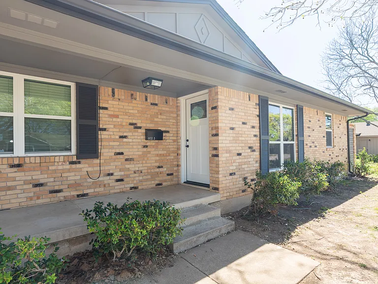 602 N Morris St #B — Photo 3