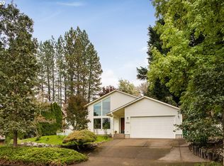 7640 SW Dunsmuir Ln, Beaverton, OR