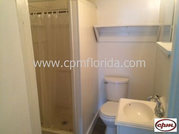 5th image of 908 N 69th Ave APT F