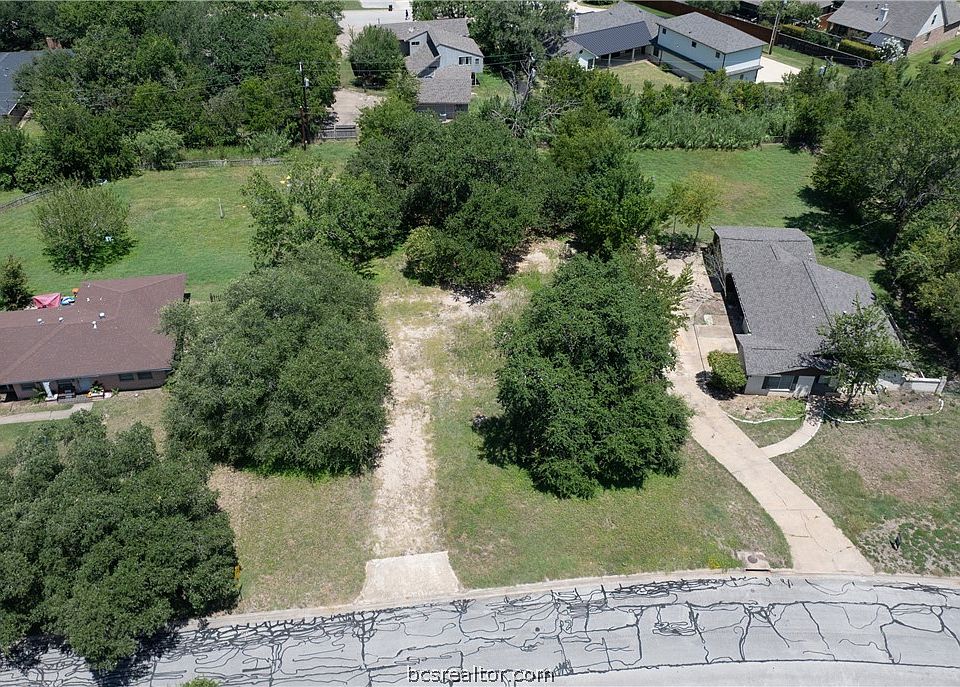 1st image of 1003 Winding Rd