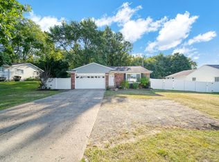 641 Robinson Rd, Jackson, MI 49203