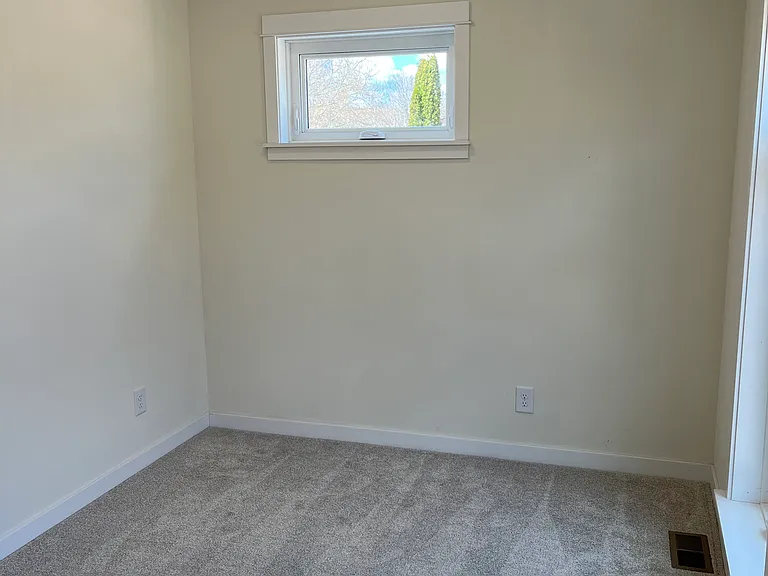 538 Lake Ave — Photo 13