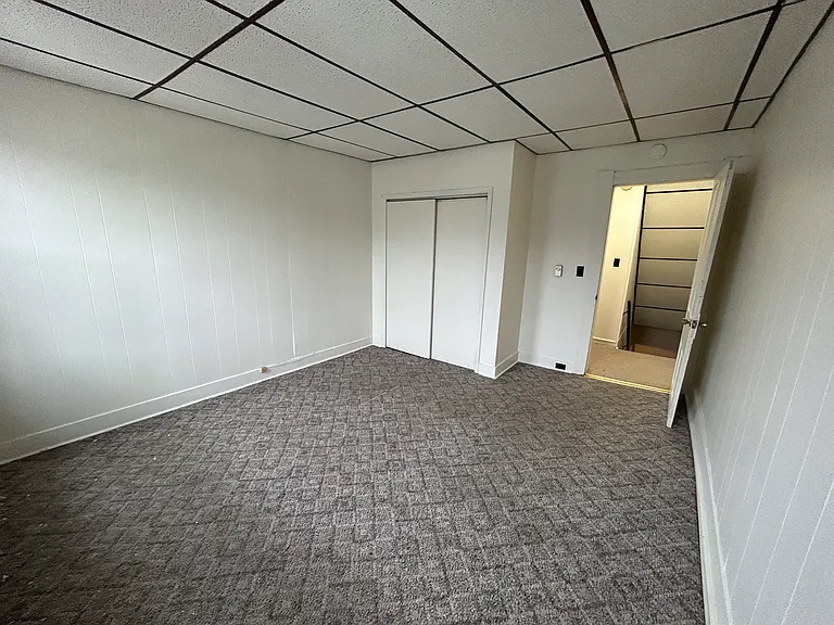 125 W Main St — Photo 8