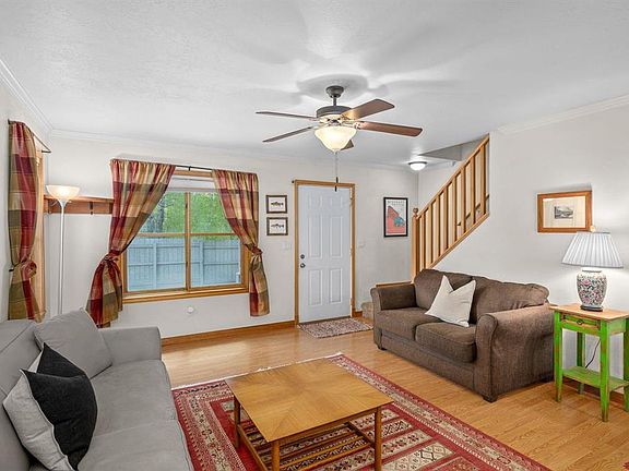 5th image of 148 Elcho Avenue #20