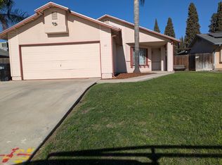 48 N Martin St, Porterville, CA 93257