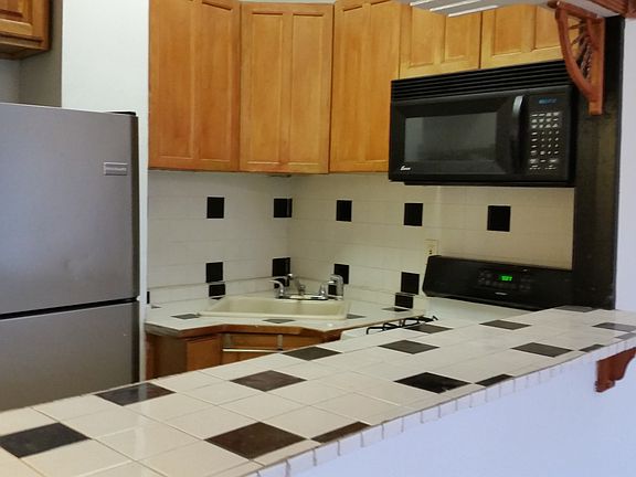 2nd image of 670 Greene Ave APT 2C