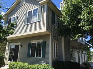 1 Windsor Cir UNIT A, South Elgin, IL 60177