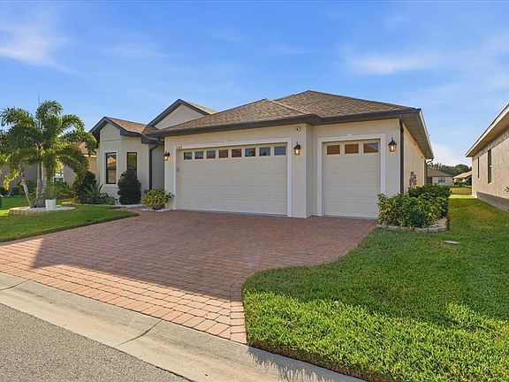 2nd image of 6308 Pinehurst Loop