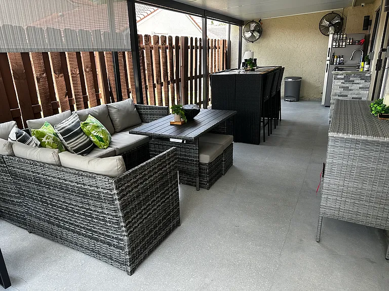 6330 NW 170th Ln — Photo 29