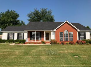 208 Anna St, Muscle Shoals, AL 35661