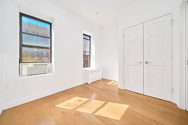 Rented by Living New York