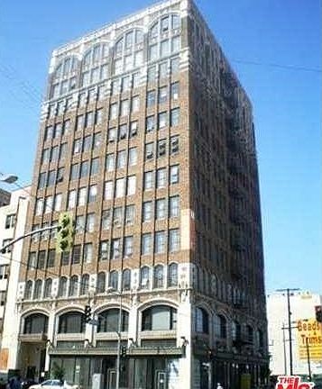 2nd image of 315 E 8th St APT 503