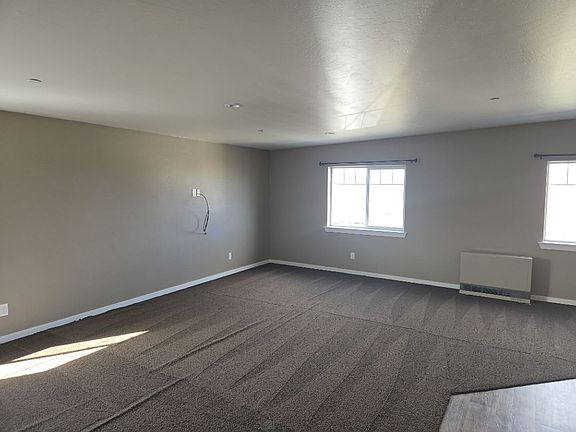 3rd image of 238 W Grant St #1