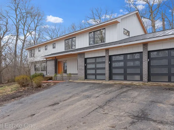 777 Brantford Rd, Rochester, MI 48306