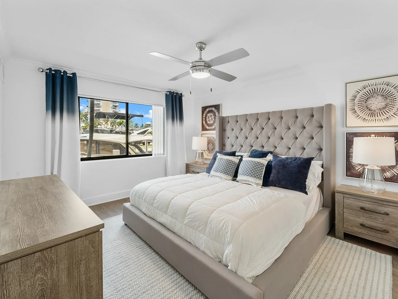 Harbour Pointe — Photo 3