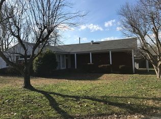 1901 Weymouth Dr, Ashland, KY 41101