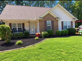 318 E Myles Ln, Spartanburg, SC 29303