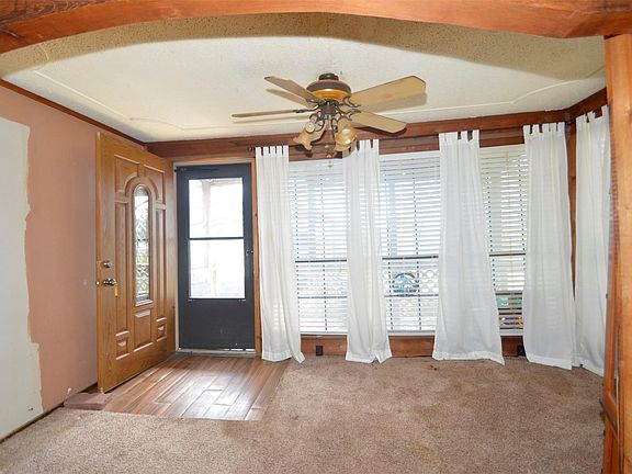 3rd image of 441 Lazy Acres Cir