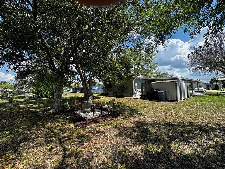 8935 SW 102nd Pl — Photo 18