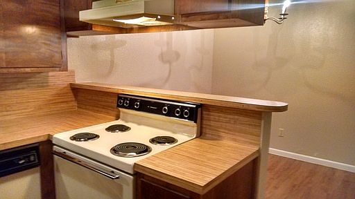 3rd image of 1611 N Main St APT D