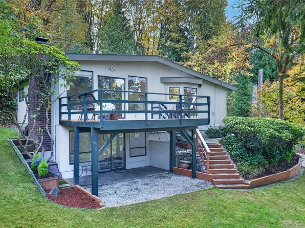 8615 NE 169th Street, Kenmore, WA 98028