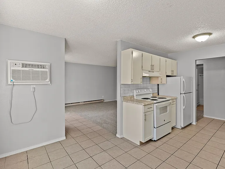 310 N Raymond Rd #D7 — Photo 6