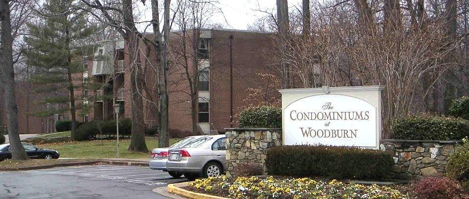 Woodburn Condo Entrance