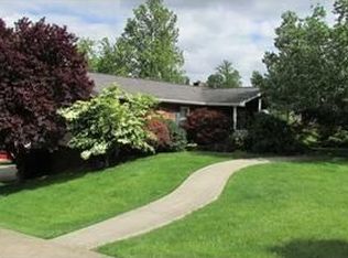 167 Washington Dr, Fayette City, PA